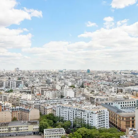 Apartament Nice Flat With A Breathtaking View Close To Eiffel Tower - Welkeys *